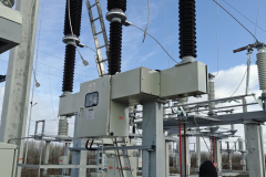 Елегазові високовольтні вимикачі