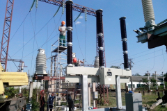 Елегазові високовольтні вимикачі