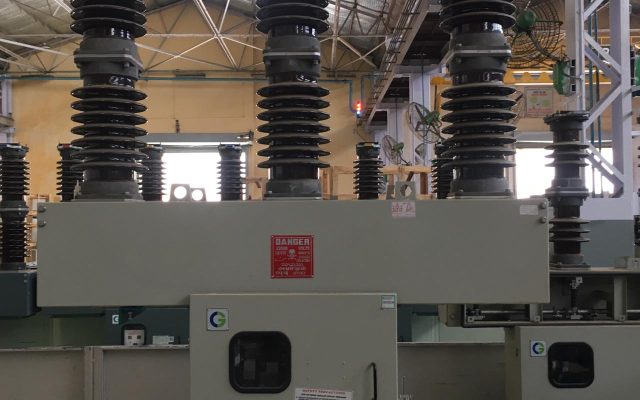 VACUUM CIRCUIT BREAKERS 35 kV